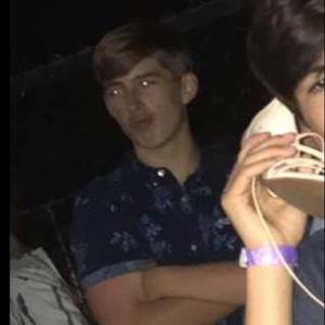 Meet your Posher, Ethan